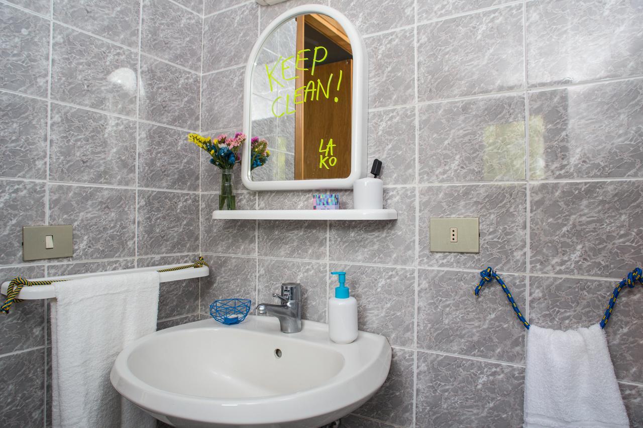 Lako Hostel Capodimonte Luaran gambar
